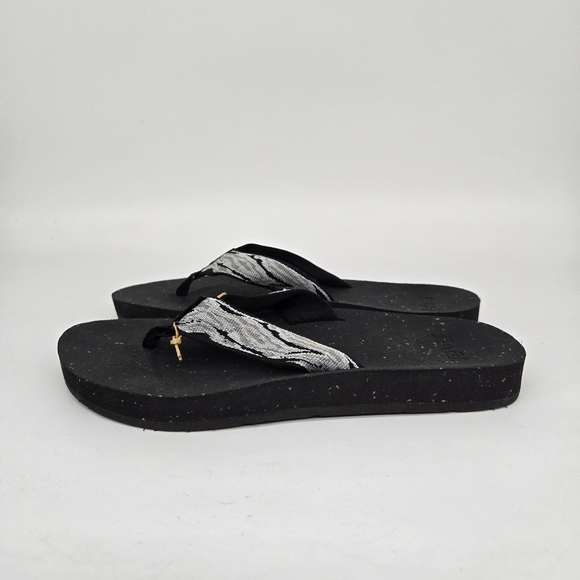 Teva Shoes - Teva Women's ReFlip Recycled Flip Flop Shoes Size 7